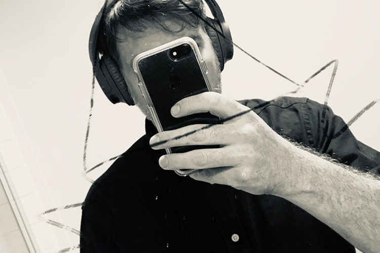 The Mirror Trap (15 )