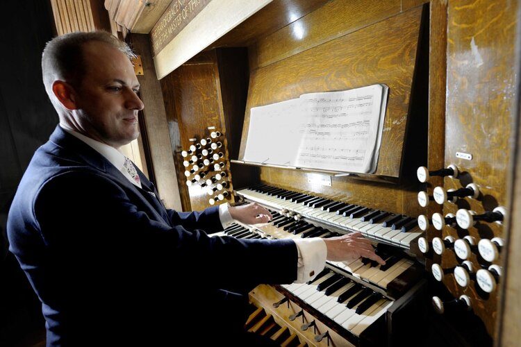 Concert by Benedict Holland (violin) and Simon Leach (organ)