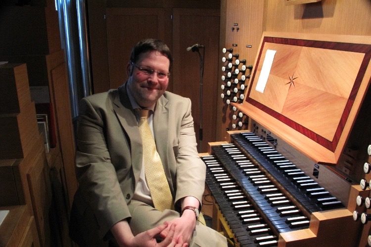 Organ Concert by Henry Fairs (Honorary Professor of Organ) and Nicola Wemyss (mezzo-soprano)