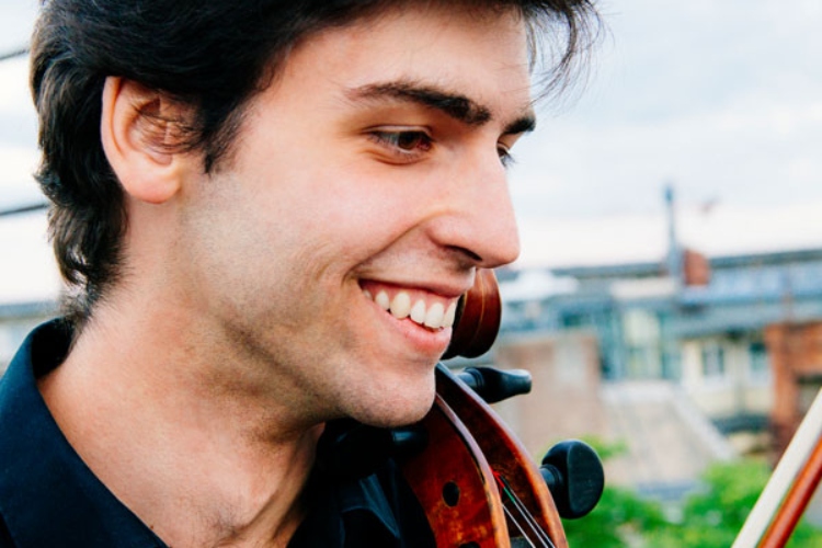 Music Talk by Victor García García