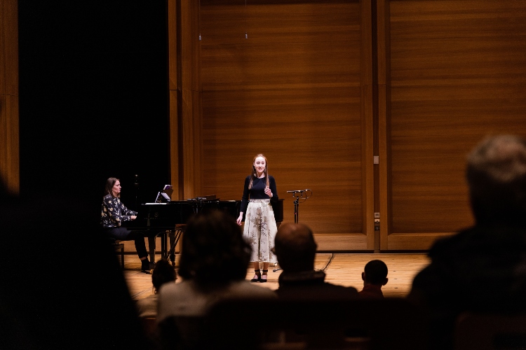 Lunchtime Concert: Vocal Scholar Showcase