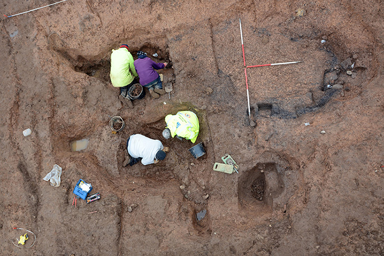 The Excavation of a Neolithic salt “factory” at Street House, Loftus, North Yorkshire