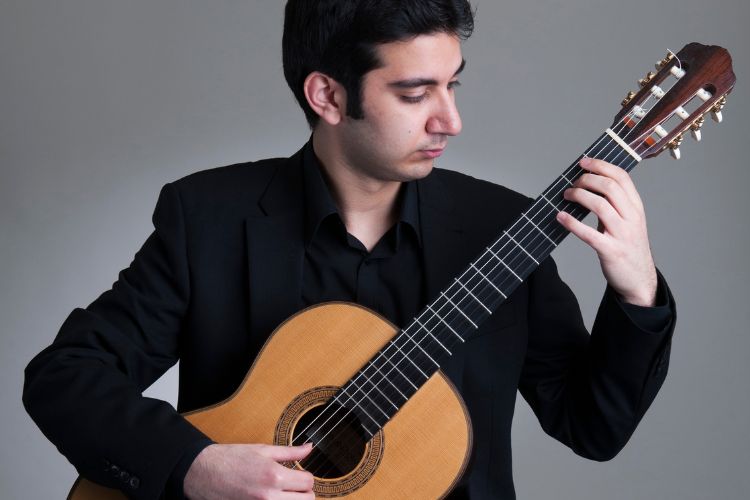 Music in the Museum: Sasha Savaloni