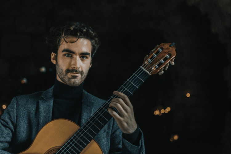 Lunchtime Concert by Tim Beattie (guitar)