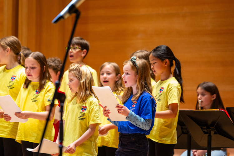 Lunchtime Concert: Groovin' Around