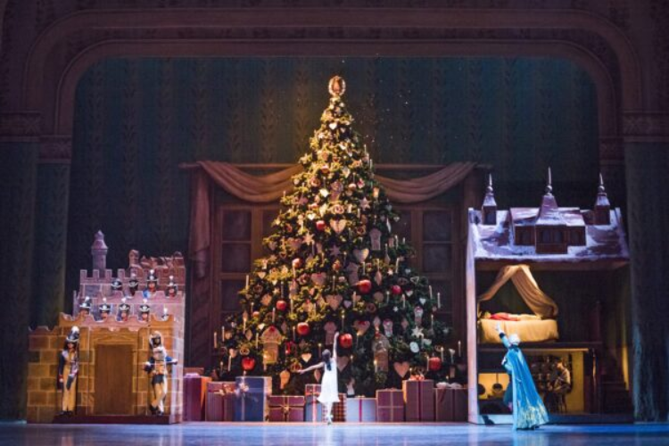 Royal Opera and Ballet 24/25: The Nutcracker (U)