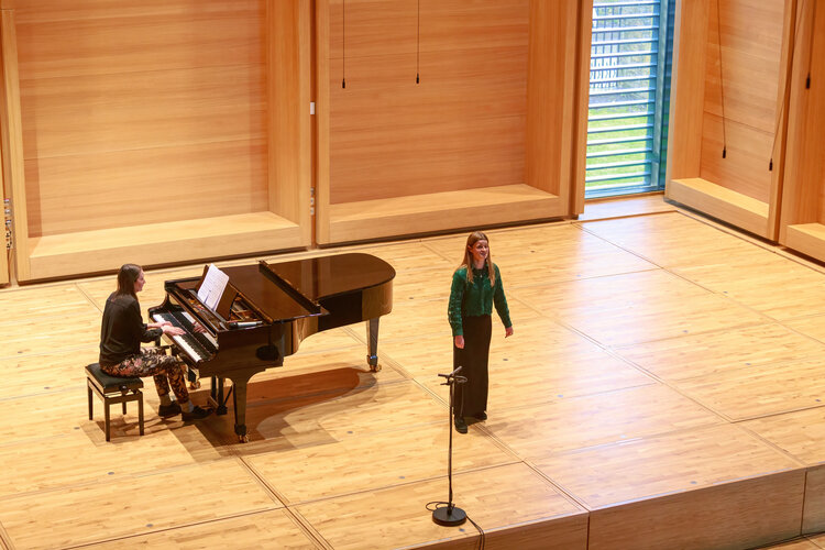 Lunchtime concert: vocal scholar showcase