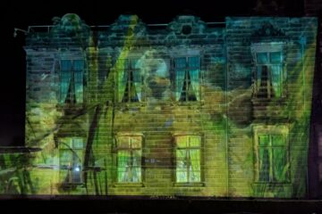 Conversation with our ocean: silent video projection